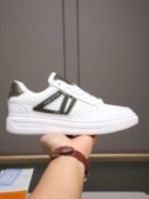 cheap quality Men's Louis Vuitton Shoes Model No. 835
